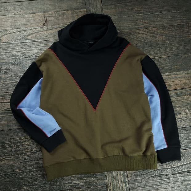 [메트로시티] 멀티 컬러 블럭 배색 오버핏 후드티 M18963