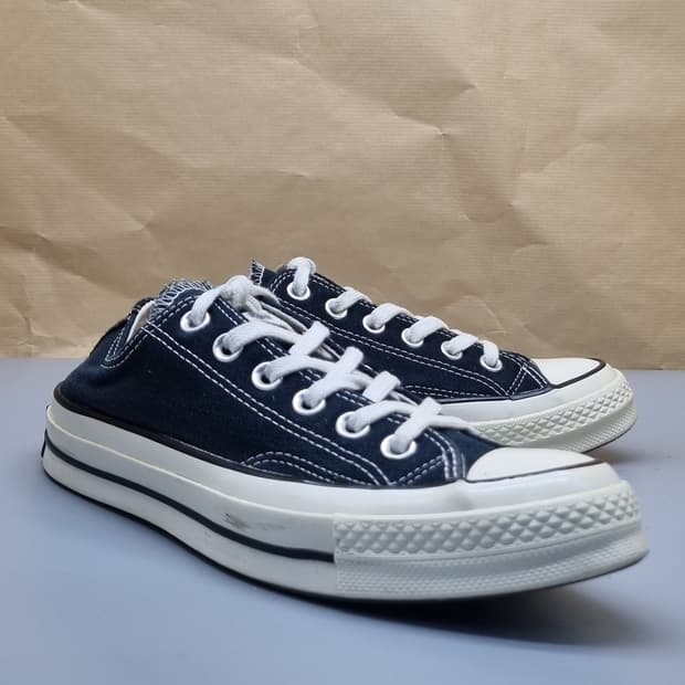 컨버스 척테일러 로우 블랙 스니커즈 240