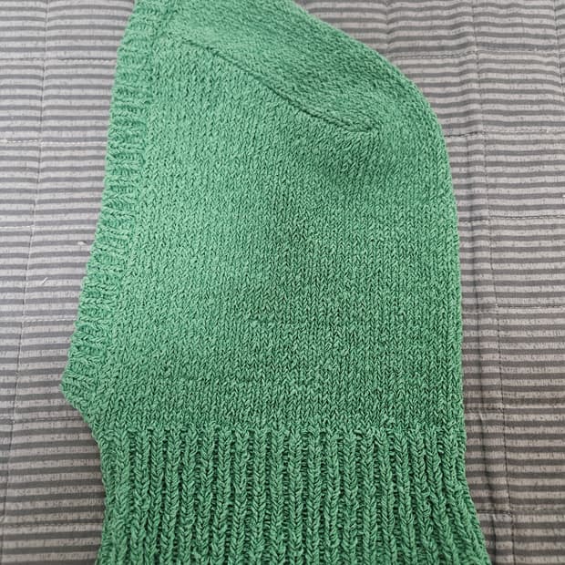 aopt 아옵트 바라클라바 그린