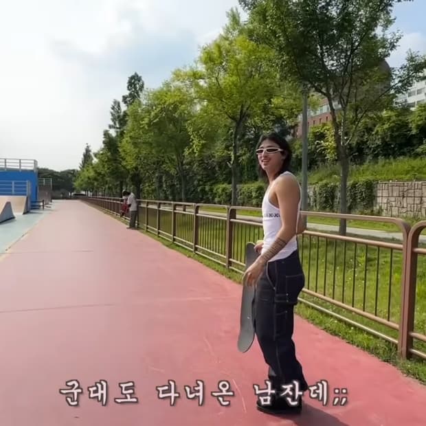 뤡코즈 보일 더블니 2 boyle (빨간줄착)
