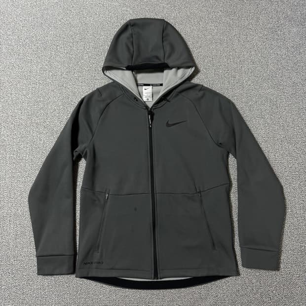 [정가 20만원] 나이키 프로 기모 후드 집업