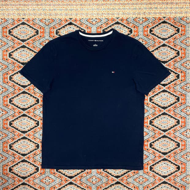 타미힐피거 네이비 반팔티셔츠 남성M