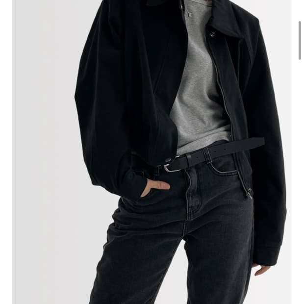 어텀 나탈리 숏점퍼 판매합니다