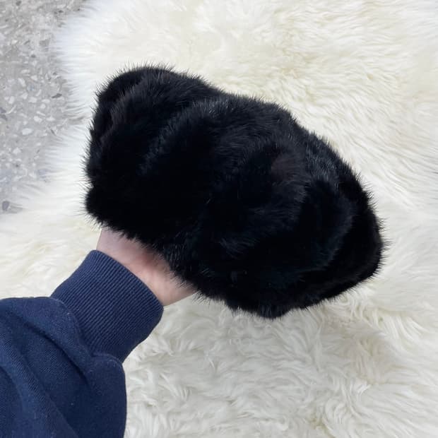 블랙 밍크100% 윈터 베레모