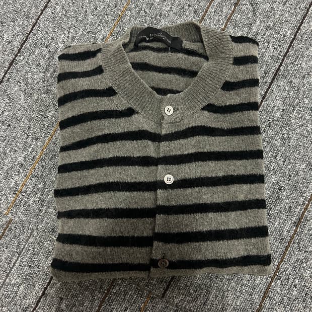 Comme des Garçons Tricot 가디건