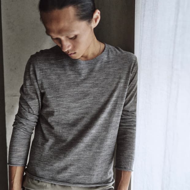 Mono prive textured wool long sleeve 