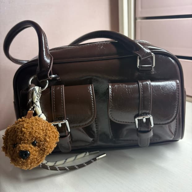 (새상품)브라운 가죽 토트백 + 곰돌이 키링포함