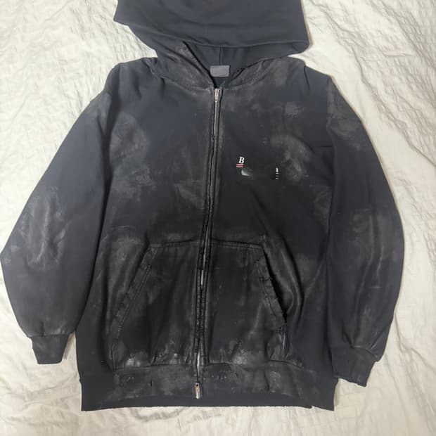 발렌시아가 개퍼 (M)