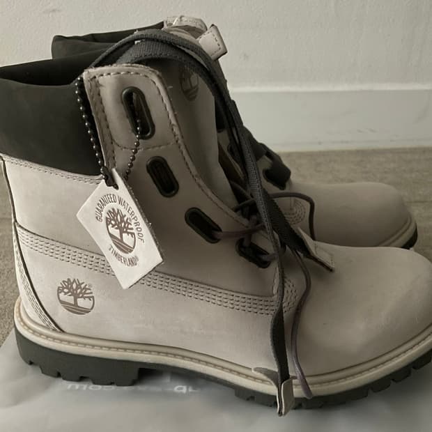 팀버랜드 6인치 워커 부츠 라이트 그레이 245
