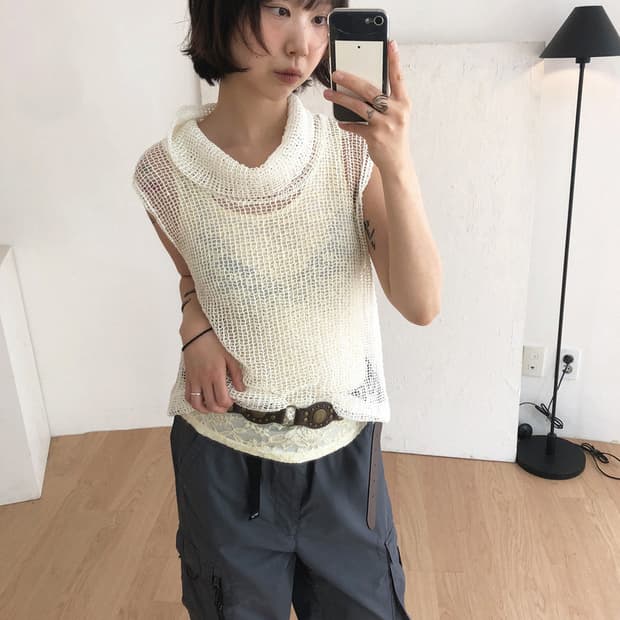 vintage open knit sleeveless top