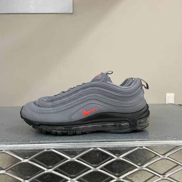 나이키 에어맥스 97 쿨그레이 크림슨 250