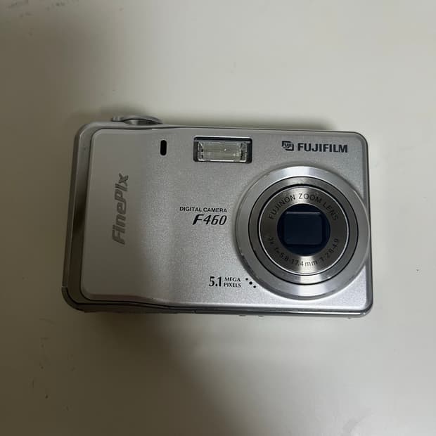 후지필름 파인픽스 F460 실버