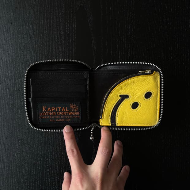 캐피탈 스마일 Rainbow zip 반지갑 