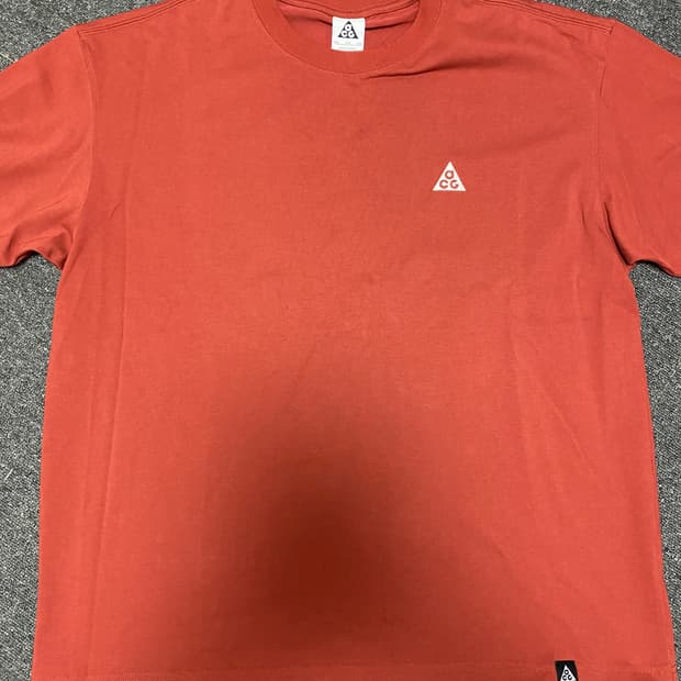 나이키 ACG 반팔 티셔츠
