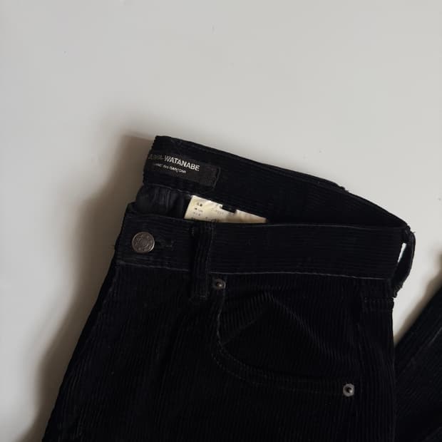 준야와타베 블랙 벨벳팬츠