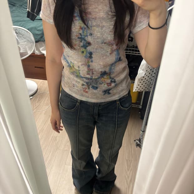 핑크 빈티지 시어 그래픽 티셔츠
