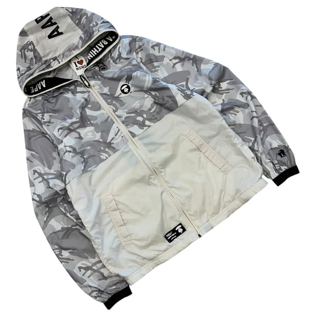 [S] 에이프 Aape 카모 후드 바람막이 그레이 A281