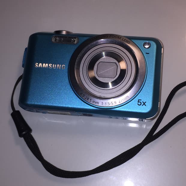 삼성 VLUU ES70 디카