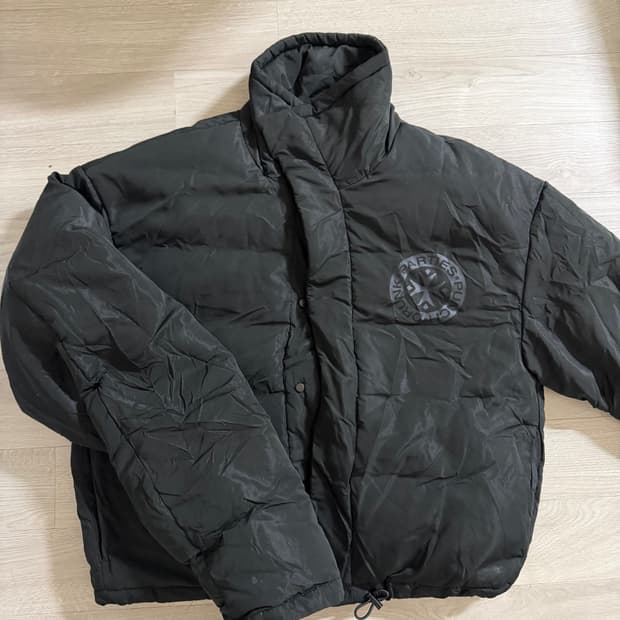 펀치드렁크파티즈 패딩 2사이즈