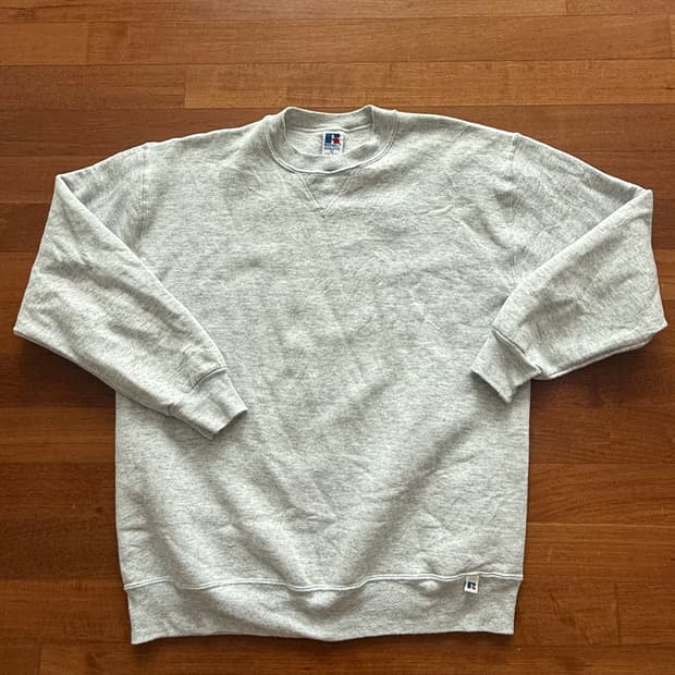 빈티지 러셀 라이트 그레이 스웻셔츠