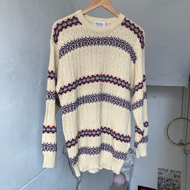 에스닉 그래니룩 모리걸 패턴 니트