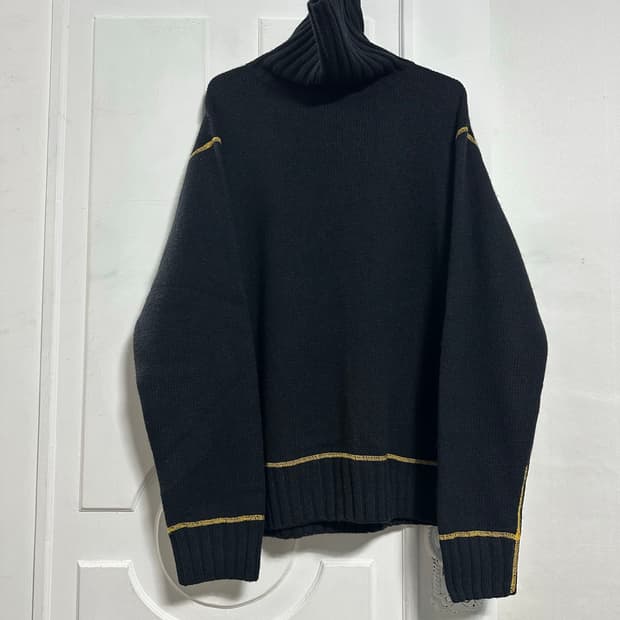 리바이스 타입원 목폴라 니트