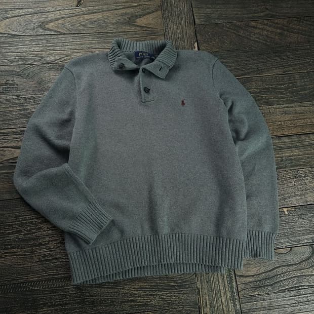 [폴로 랄프로렌] 포니 로고 자수 버튼넥 니트 M18627