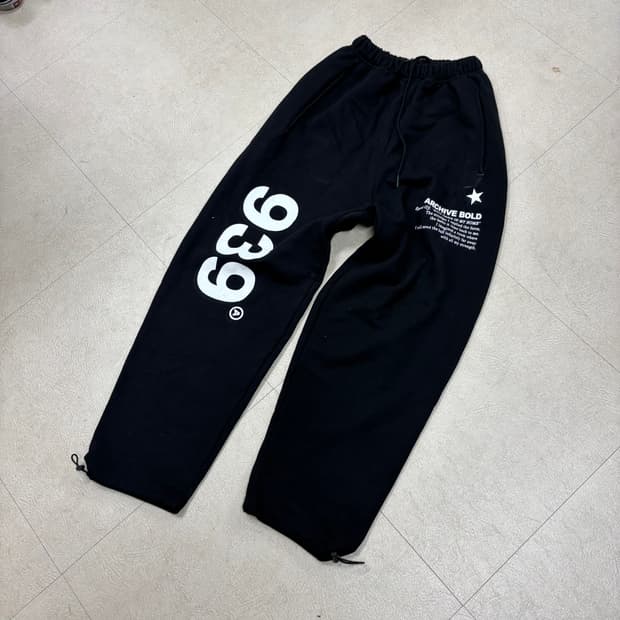 아카이브볼드 939 레터링 블랙 팬츠