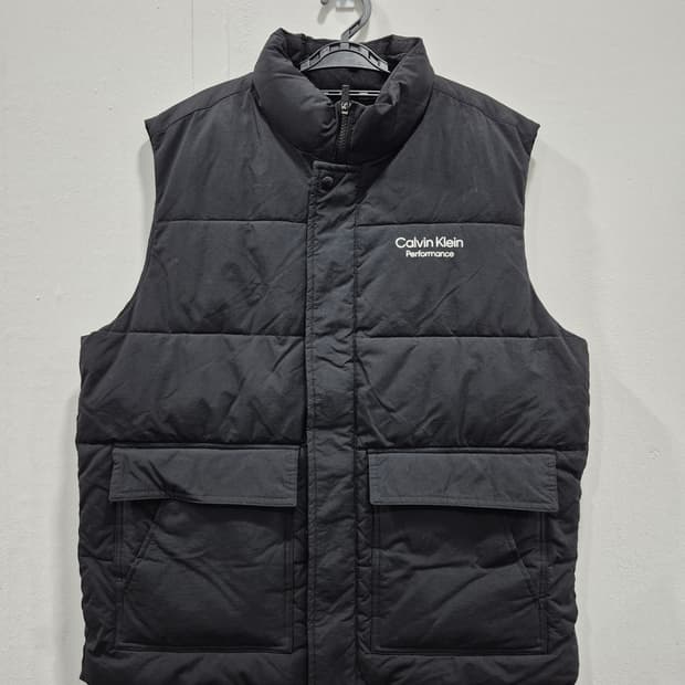 캘빈클라인 퍼포먼스 블랙 패딩 조끼 남성 105사이즈