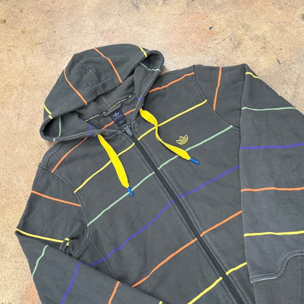 아디다스 스트라이프 후드집업 110