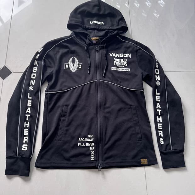 HOODED JACKET 후드 자켓