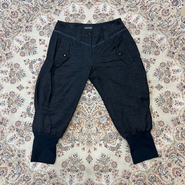 엠포리오 아르마니 울 조퍼스 팬츠 