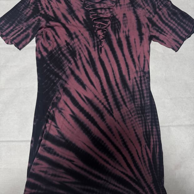 Purple color V-neck T-shirt