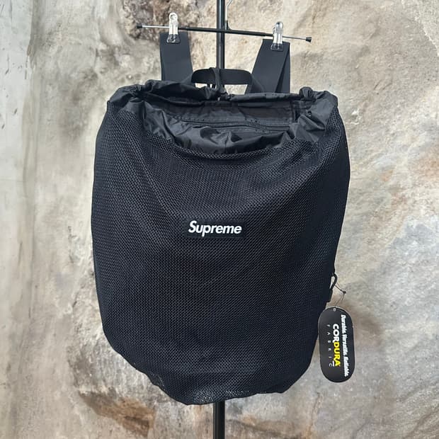 슈프림 15SS 메쉬백팩