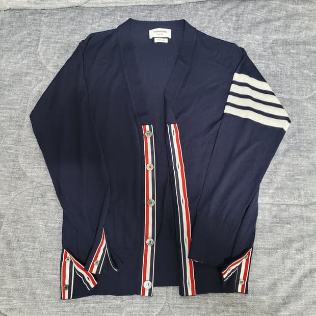 톰브라운 메리노울 가디건