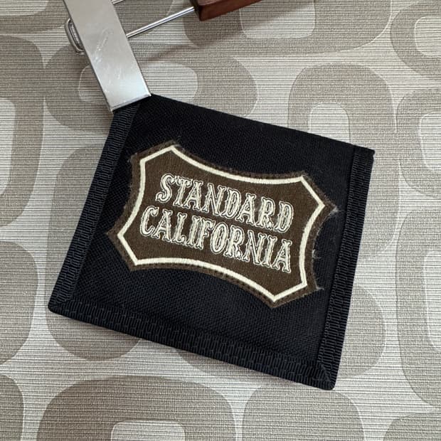 STANDARD CALIFORNIA 스탠다드 캘리포니아 지갑 반지갑