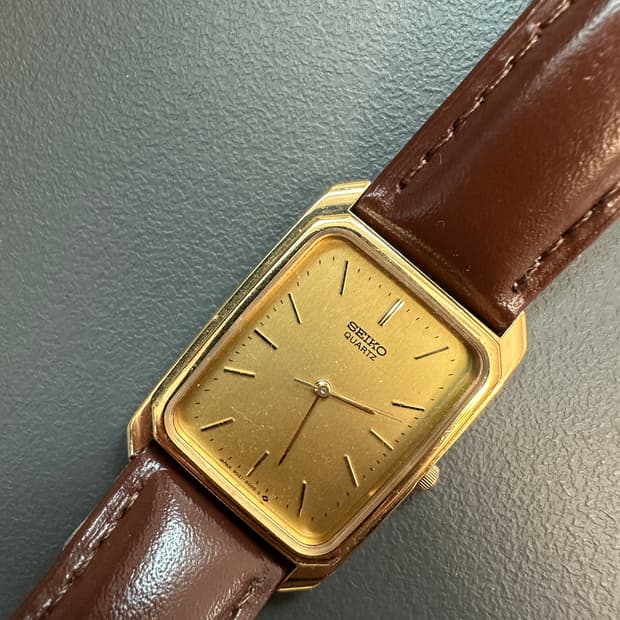 세이코 빈티지 금장