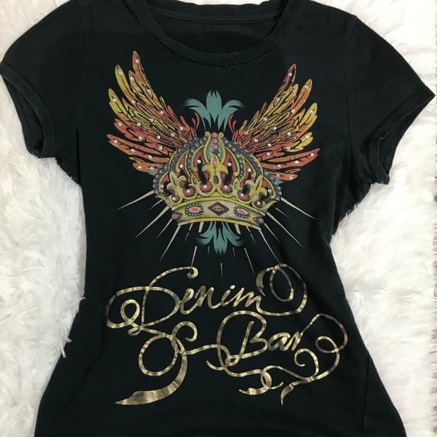 crown wing black t-shirts
