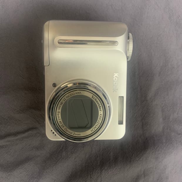 작례O 뉴진스디카 코닥 이지쉐어 C875 판매합니다 