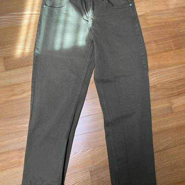 리바이스 - 실버탭 올리브 팬츠