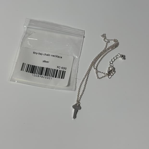 새상품) 샵페어리 목걸이 샵페어리 열쇠 목걸이 