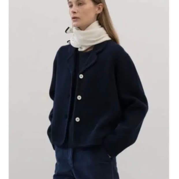 문달 collar 니트 자켓