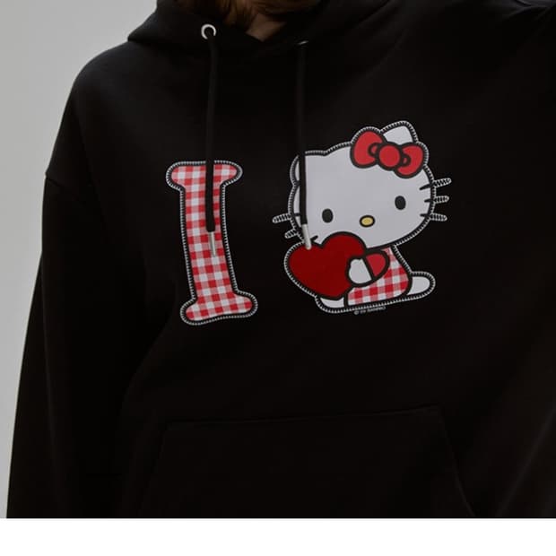 스파오 핼로키티 후드티