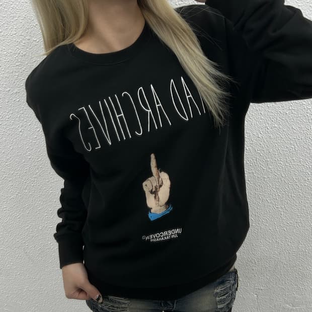 언더커버 프린팅 블랙 맨투맨 L