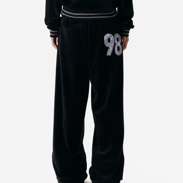 아캄 98 Patch Velour Pants (Black)