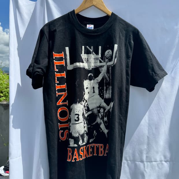 90s USA Illinois Basketball  빈티지 티 L