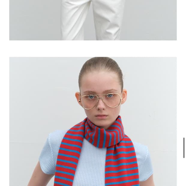 포니테일 체크티셔츠