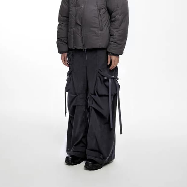 나체 CORDUROY PATCH CARGO PANTS 차콜
