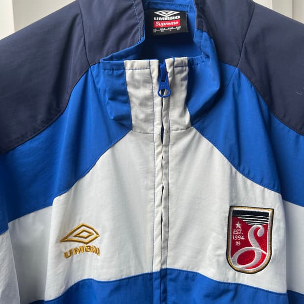 슈프림 x 엄브로 트랙자켓 M 새상품급