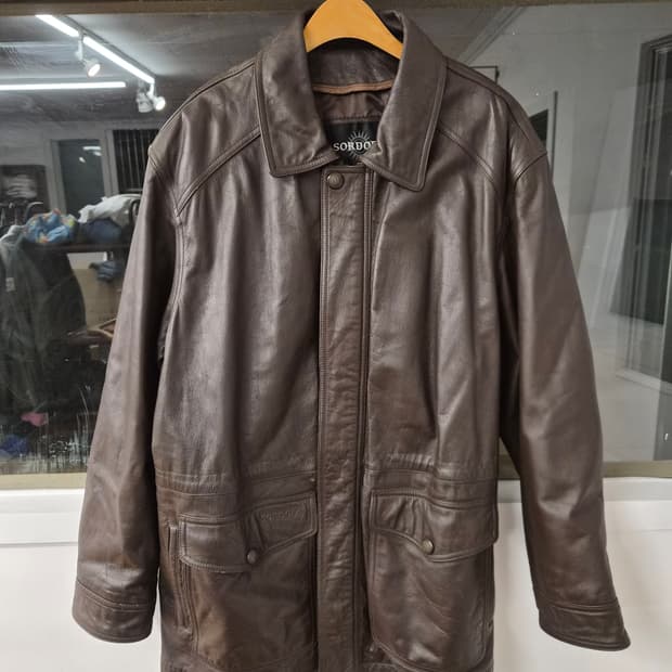 105) SORDOPA 카우레더 자켓 팝니다